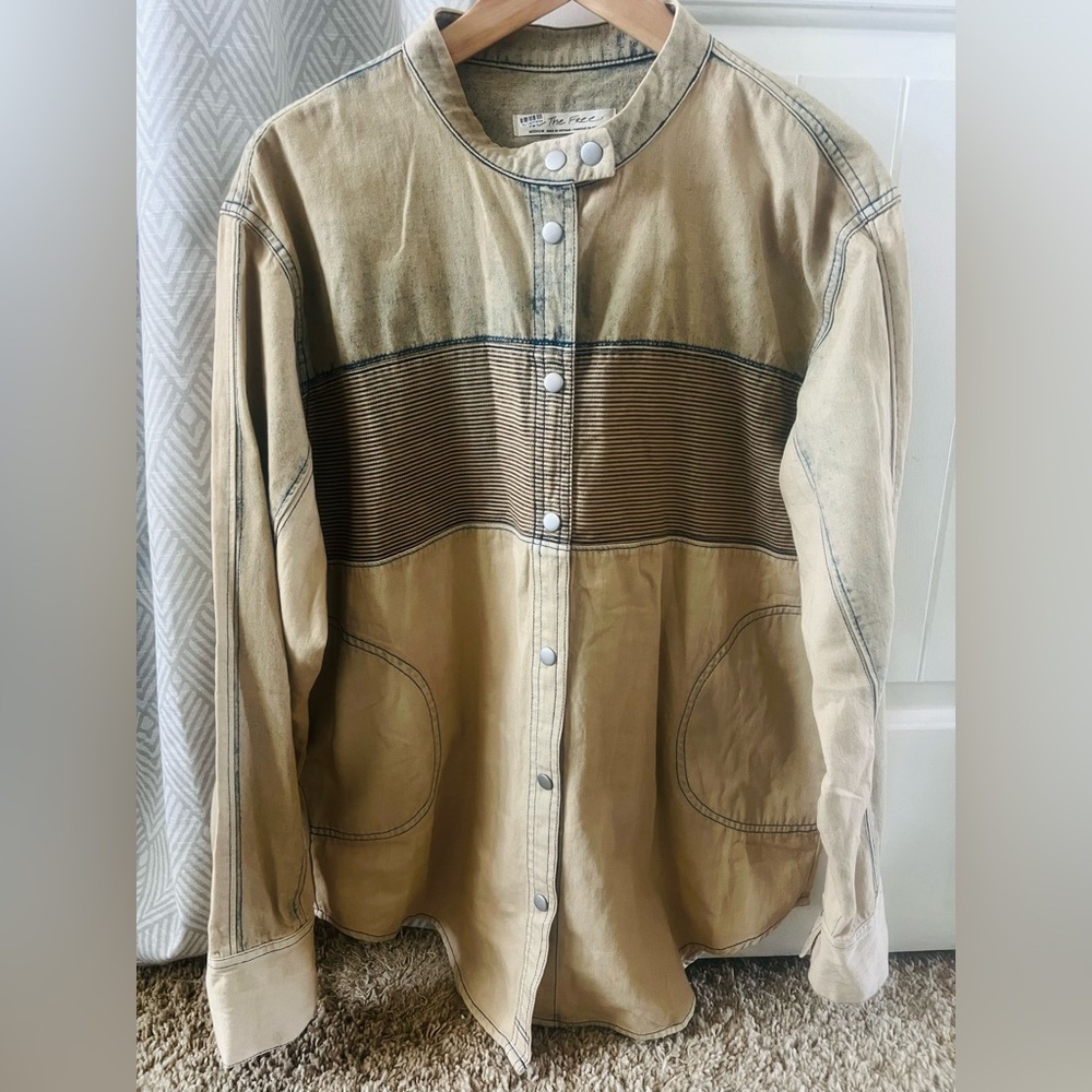 Free People Mandarin Collar Snap Button Utility Shirt beige two-tone Tan Medium